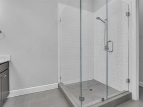 5118 Pine Reach Drive, Houston TX 77018