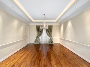 5469 Briar Drive, Houston TX 77056