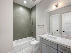 4819 Mandell Street, Houston TX 77006