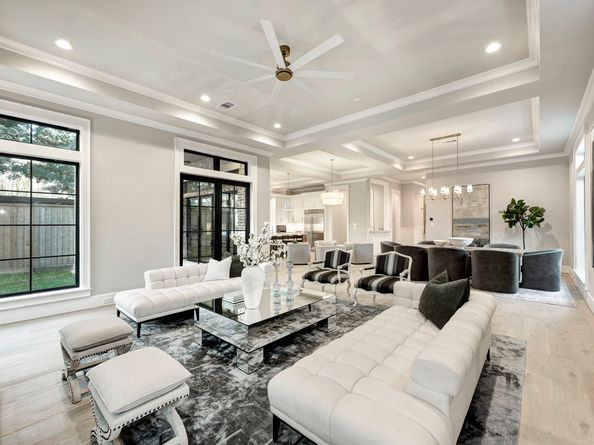 4819 Mandell Street, Houston TX 77006