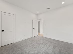 243 Rebecca Street F, Houston TX 77022