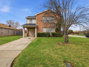 7200 Autumn Glen Drive, Forest Hill TX 76140