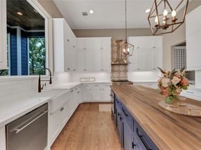 1102 Wynnwood Lane, Houston TX 77008