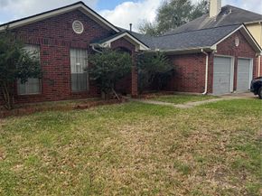 16611 Parliament Dr, South Houston TX 77083