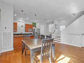 2404 Fairview Street C, Houston TX 77006