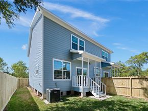 9409 Clinton Drive, Houston TX 77029