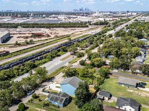 9409 Clinton Drive, Houston TX 77029