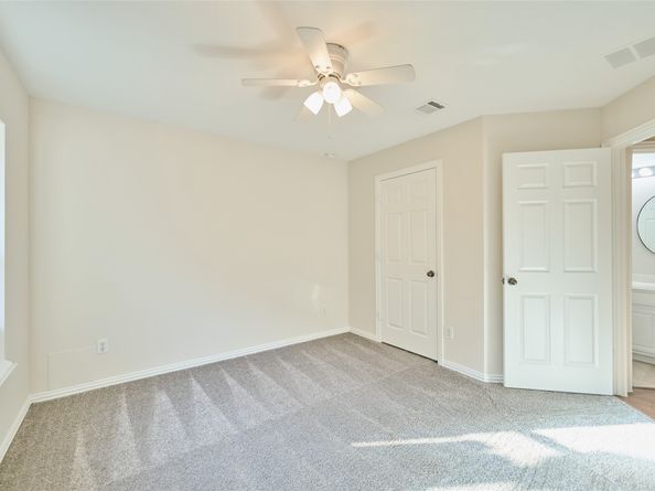 2715 Kingsbury Park Lane, Spring TX 77386