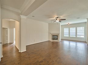 2715 Kingsbury Park Lane, Spring TX 77386