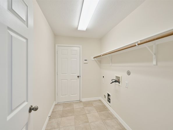 2715 Kingsbury Park Lane, Spring TX 77386