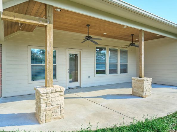 2715 Kingsbury Park Lane, Spring TX 77386