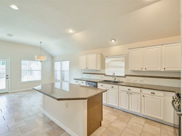 2715 Kingsbury Park Lane, Spring TX 77386
