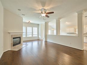 2715 Kingsbury Park Lane, Spring TX 77386