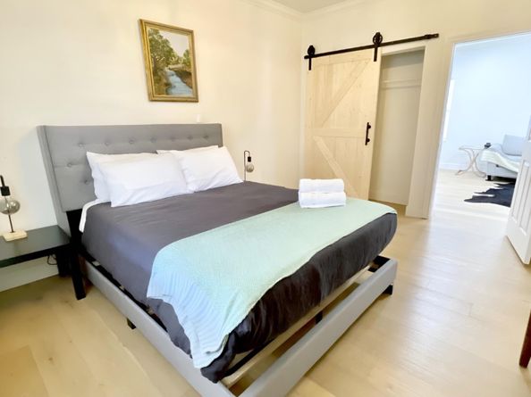 301 Tabor Street, Houston TX 77009