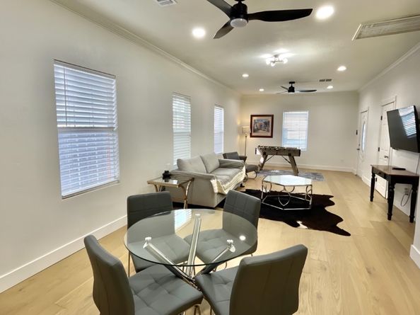 301 Tabor Street, Houston TX 77009