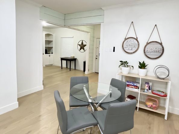 301 Tabor Street, Houston TX 77009