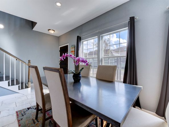 301 Tabor Street, Houston TX 77009