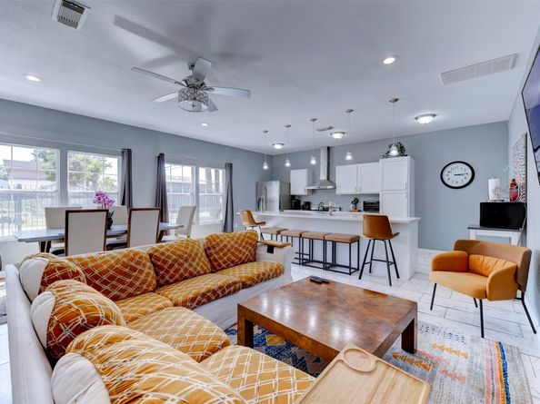 301 Tabor Street, Houston TX 77009