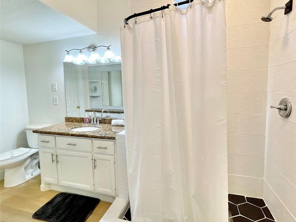 301 Tabor Street, Houston TX 77009