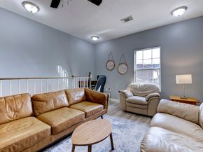 301 Tabor Street, Houston TX 77009