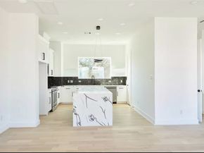 2724 Rosalie Street, Houston TX 77004