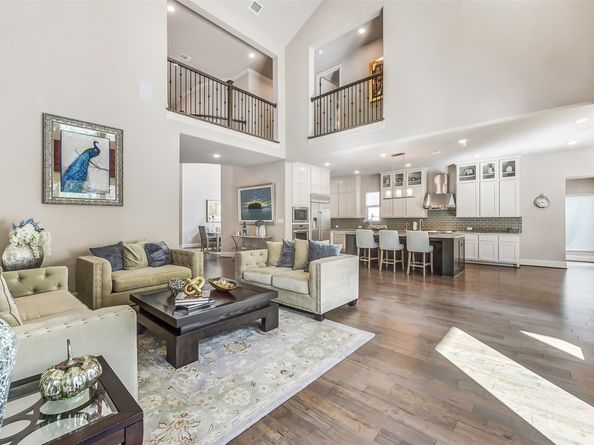 7 Yellowstar Court, Tomball TX 77375