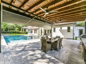 7 Yellowstar Court, Tomball TX 77375