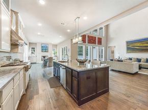 7 Yellowstar Court, Tomball TX 77375