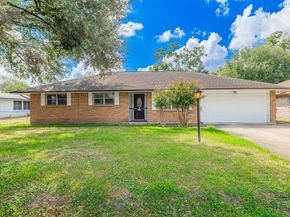 814 Hurley Street, Houston TX 77022