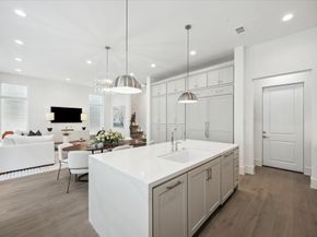 10 Wentworth Square Avenue, Houston TX 77027