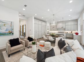 10 Wentworth Square Avenue, Houston TX 77027