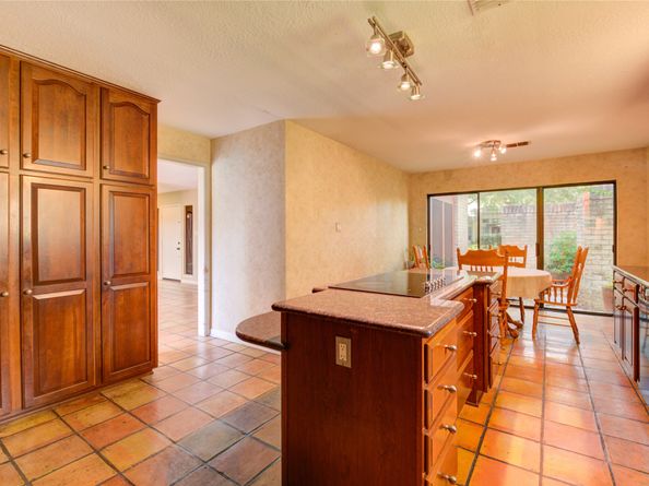 12530 Olympia Drive, Houston TX 77077