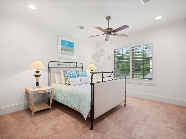 13 Honey Daffodil Place, The Woodlands TX 77380