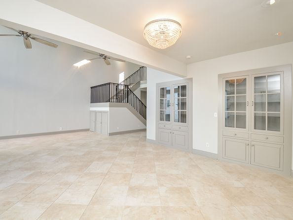 6 River Hollow Lane, Houston TX 77027