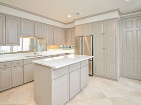 6 River Hollow Lane, Houston TX 77027
