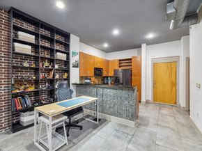 1901 Post Oak Boulevard 4304, Houston TX 77056