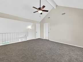 813 Lakeview Drive, Sugar Land TX 77498