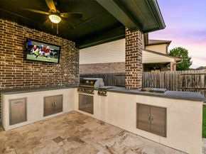 19519 Lighted Hill Court, Cypress TX 77433