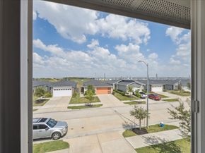 2818 Chancery Summit Court, Houston TX 77047