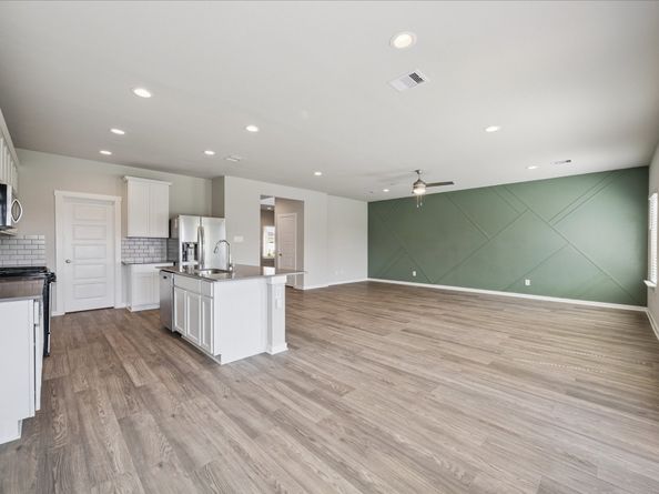 2818 Chancery Summit Court, Houston TX 77047