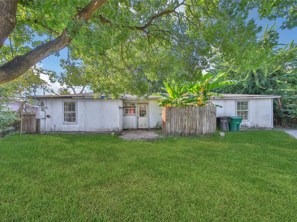 12709 Powell Lane, Houston TX 77015