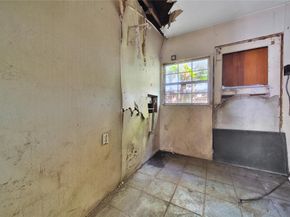 12709 Powell Lane, Houston TX 77015