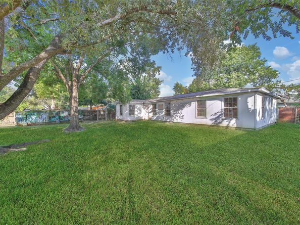 12709 Powell Lane, Houston TX 77015
