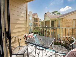 12550 Whittington Drive 814, Houston TX 77077