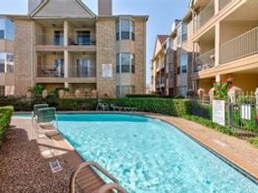 12550 Whittington Drive 814, Houston TX 77077