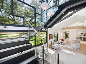 5686 Bayou Glen Road, Houston TX 77056