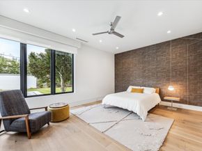 5686 Bayou Glen Road, Houston TX 77056
