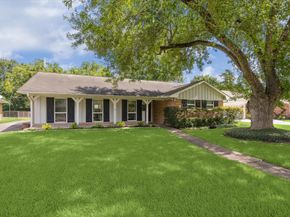 5114 Kinglet Street, Houston TX 77035