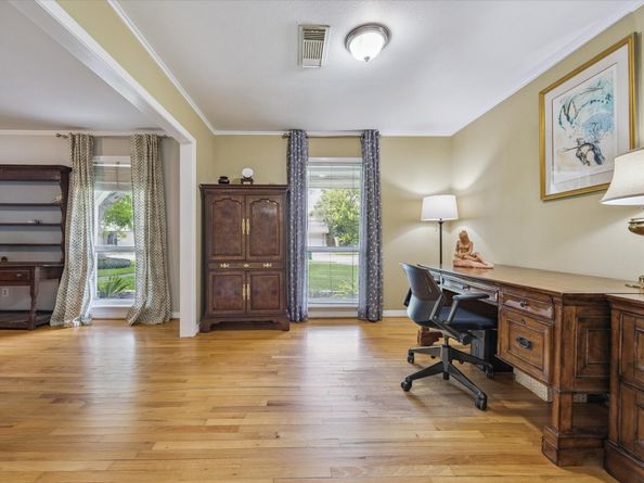 5114 Kinglet Street, Houston TX 77035