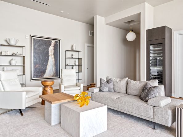 1711 Allen Parkway 3204, Houston TX 77019